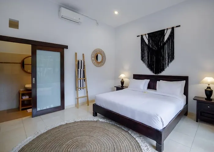 Villa Amazing Prime Location In - 15 Minutes Walk To The *